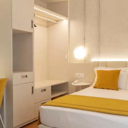 Imperia Hotel 3*