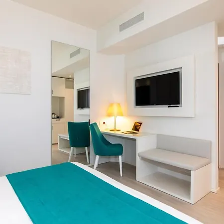 Imperia Hotel