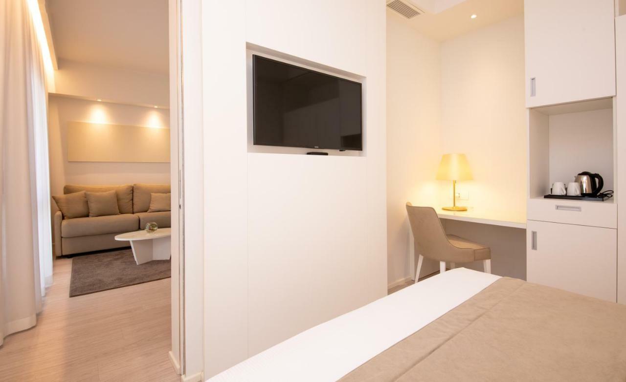 Imperia Hotel 3*